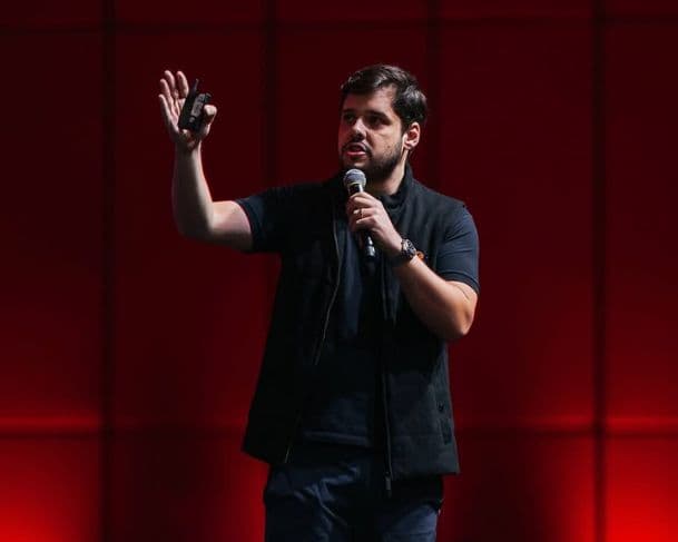 DSX 2025: Fernando Miranda aborda a revolução da IA no marketing digital