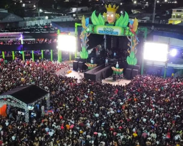 Manacapuru comemora 93 anos com show da Banda Magníficos