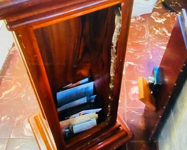 Igreja é furtada durante a madrugada em Maués; cofres com ofertas e dízimos são levados