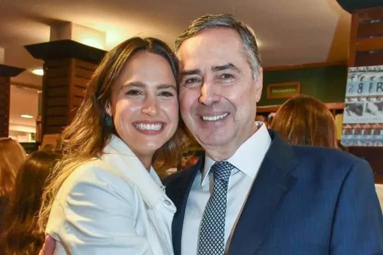 Após veto de vistos nos EUA, bolsonaristas atacam a filha de Barroso