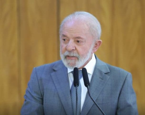 Lula assina decreto que regulamenta Lei da Reciprocidade Comercial